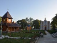 Анонс. На престольне свято у Свято-Михайлівському монастирі відбудеться архієрейське богослужіння